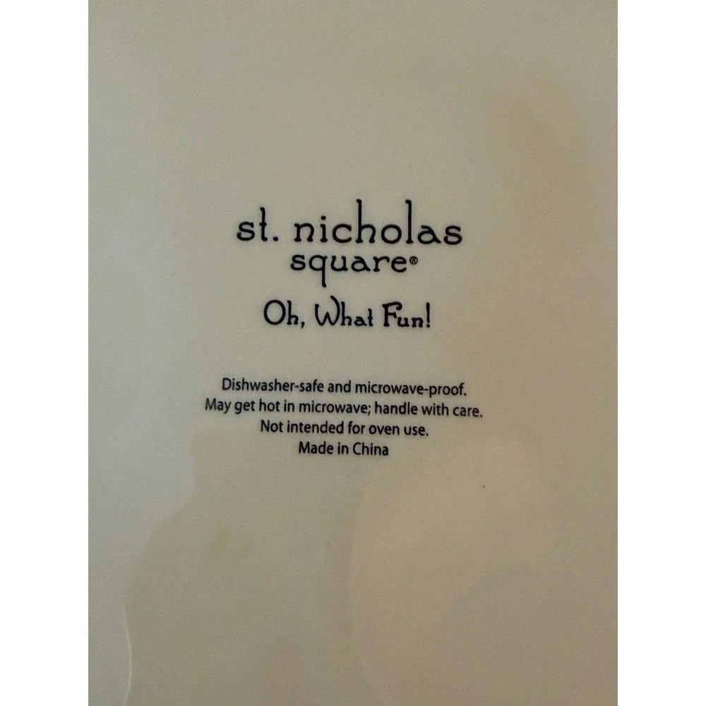 St. Nicholas Square Oh What Fun! Embossed Snowman‎ Christmas Snack Plate